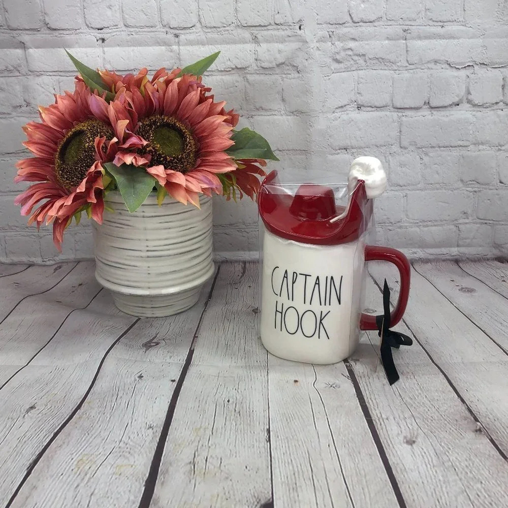Rae Dunn disney captain Hook mug with topper